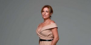 Η Μαριάννα Τουμασάτου με φόρεμα