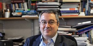 Ο Καθηγητής Πολιτικής Υγείας του LSE, Ηλίας Μόσιαλος.