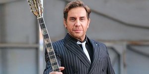 Γιώργος Μαζωνάκης