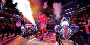 Είσοδος παικτών της Νέας Ορλεάνης