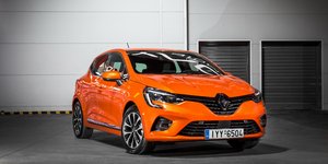 Τα Renault Clio & ZOE πήραν την πρωτιά στις ευρωπαϊκές πωλήσεις