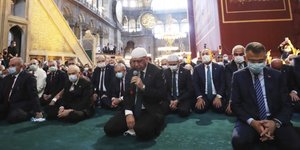 Ρετζέπ Ταγίπ Ερντογάν στην Αγιά Σοφιά