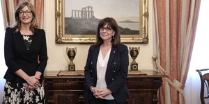 Συνάντηση της  Κατερίνας Σακελλαροπούλου με την Υπουργό Εξωτερικών της Βουλγαρίας