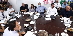 Στιγμιότυπο από τη σημερινή συνεδρίαση του ΔΣ της Super League