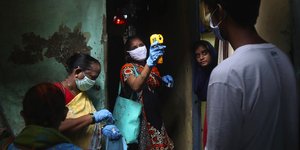 ινδια θερμομέτρηση 