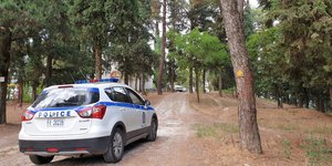 Νεκρή ανήλικη έξω από εκκλησάκι
