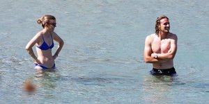Στέφανος Τσιτσιπάς: Διακοπές στη Μύκονο με γοητευτική παρουσία στο πλευρό του