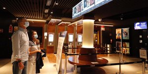 Βασίλισσα Λετίθια και βασιλιάς Φελίπε στον κινηματογράφο