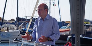 Ο Κωστής Χατζηδάκης 