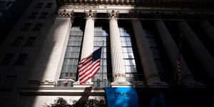 Σκιά στο χρηματιστήριο της Νέας Υόρκης