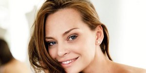 Υβόννη Μπόσνιακ: Θυμάται τους πιο ξεχωριστούς σταθμούς της καριέρας της! 