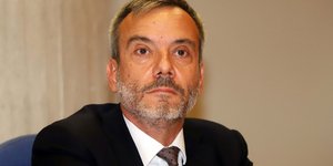 Κωνσταντίνος Ζέρβαw βλέμμα στο απειρο