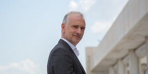 Στέφανος Τσιαλής