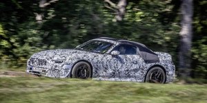 «Κατασκοπεία»: H Mercedes εξελίσσει τη νέα SL [εικόνες]
