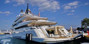 Το ελληνικής κατασκευής mega-yacht O'PARI -Ενα παλάτι 95 μέτρων 