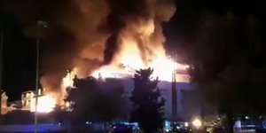 H πυρκαγιά στο ξενοδοχείο εκδηλώθηκε γύρω στις 06:15 το πρωί τοπική ώρα /