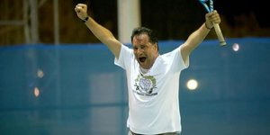 Ο Άδωνις Γεωργιάδης πανηγυρίζει μετά τη νίκη του/Φωτογραφία Twitter