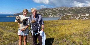 Ο Μπόρις Τζόνσον με την αρραβωνιαστικιά του και τον γιο τους