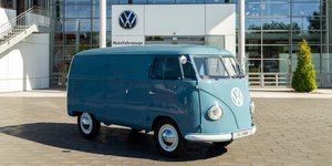 Εβδομηκοστά γενέθλια για το πιο παλιό Volkswagen Transporter