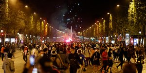 Επεισόδια στο Παρίσι μετά τον τελικό του Champions League