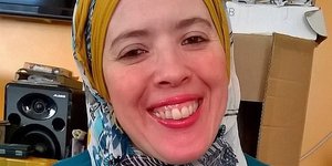  Η 35χρονη Φατίμα Μπριντλ χαμογελαστή