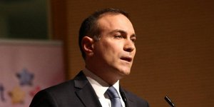 Ο Κωνσταντίνος Φίλης