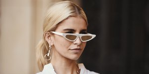 Γυναίκα με BB cream