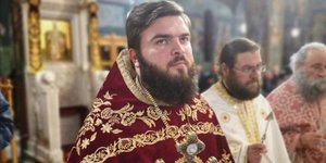 O πρωτοσύγκελος Αλέξιος Κανίνας