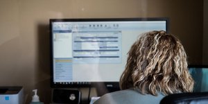 Λογιστικό γραφείο κατά την υποβολή φορολογικών δηλώσεων