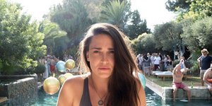 Η Μαίρη Μηνά αναλαμβάνει τον πρωταγωνιστικό ρόλο στη νέα σειρά του Alpha