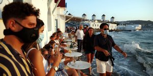 μεσκες στη Βενετια Μυκόνου