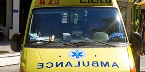 μπροστινο μερος ασθενοφορου