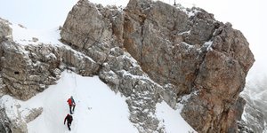 Το ψηλότερο βουνό της Γερμανίας βιώνει ρεκόρ ορειβατών και στην εποχή του κορωνοϊού