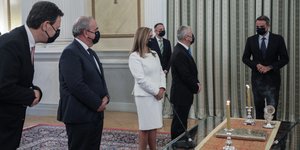 Ορκωμοσία με μάσκες στο Προεδρικό Μέγαρο