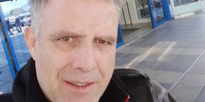 Ο Πασχάλης Τσαρούχας με τον γιο του