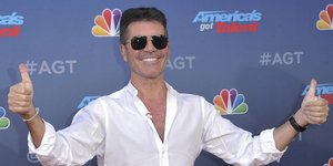 Ο Σάιμον Κόουελ, κριτής και εμπνευστής του X-Factor και του «Ταλέντου»