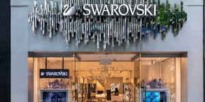 πρόσοψη καταστήματος Swarovski