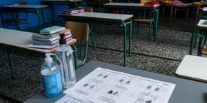 Κεραμέως: Υποχρεωτική η μάσκα για μαθητές και εκπαιδευτικούς στα σχολεία