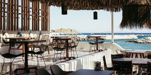 To Thama στην Τήνο 