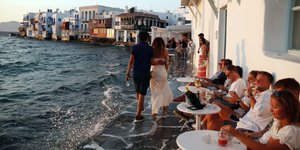 ζευγαρι πλατη στη Μυκονο