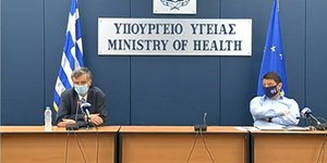Σωτήρης Τσιόδρας και Νίκος Χαρδαλιάς