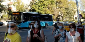 Θερίζει ο κορωνοϊός στην Τουρκία: Πάνω από 6.000 οι νεκροί 