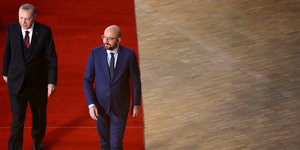 O πρόεδρος του Ευρωπαϊκού Συμβουλίου, Σαρλ Μισέλ και ο Τούρκος πρόεδρος Ρετζέπ Ταγίπ Ερντογάν