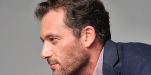 Αντίνοος Αλμπάνης