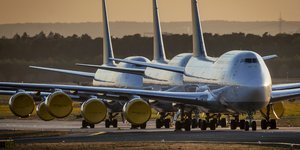 Αεροπλάνα έτοιμα για απογείωση