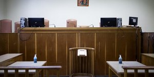 Δικαστική αίθουσα μετά τα μέτρα προστασίας για την διάδοση του κορωνοϊού