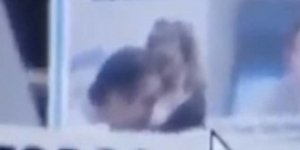 Βουλευτής στην Αργεντινή φιλά την ερωμένη του