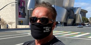 Ο Άρνολντ Σβαρτσενέγκερ με μάσκα για τον κορωνοϊό σε ανάρτησή του στο Instagram