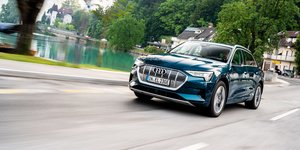 H Audi εξελίσσει την αμφίδρομη φόρτιση