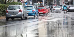 αυτοκινητα βροχη